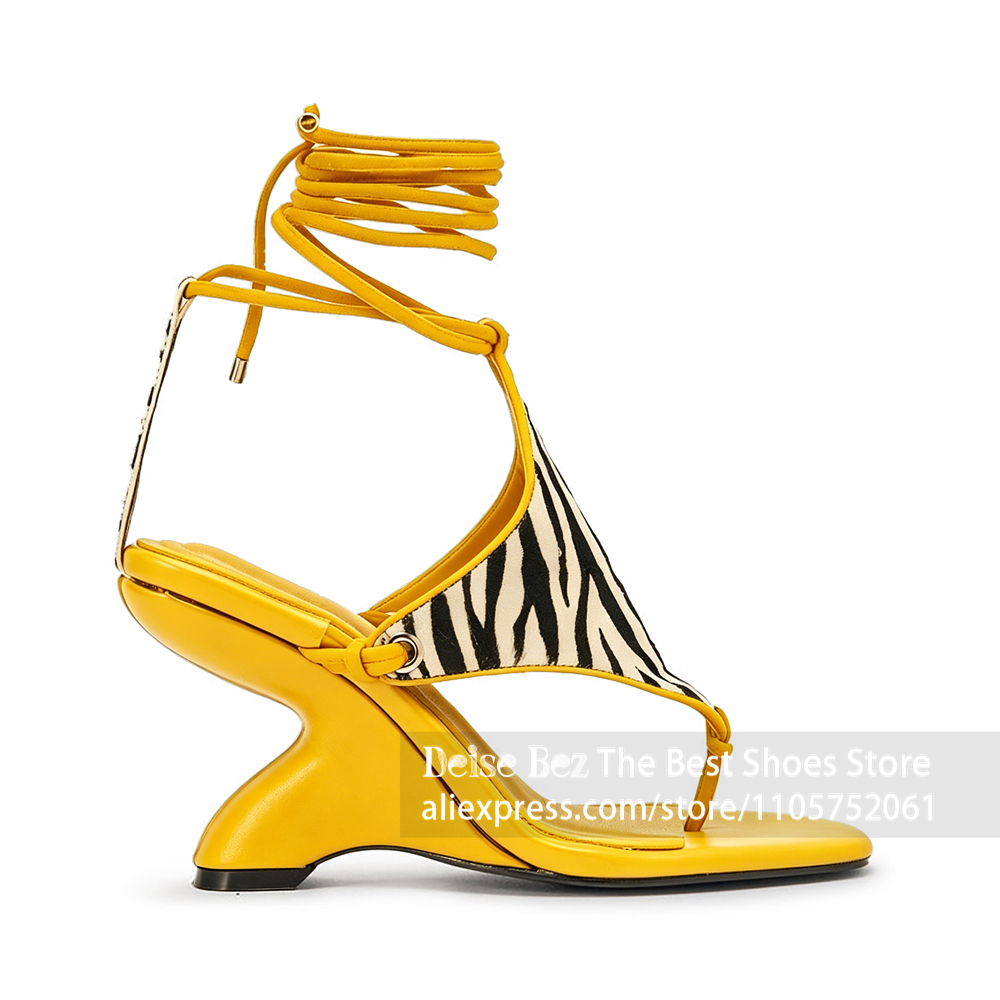 Sandálias Femininas com Estamp - Sandal Strappy Heeled avaliação e preço